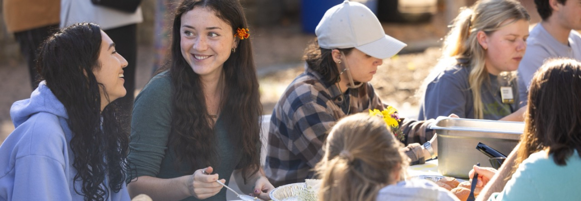 Students eating together